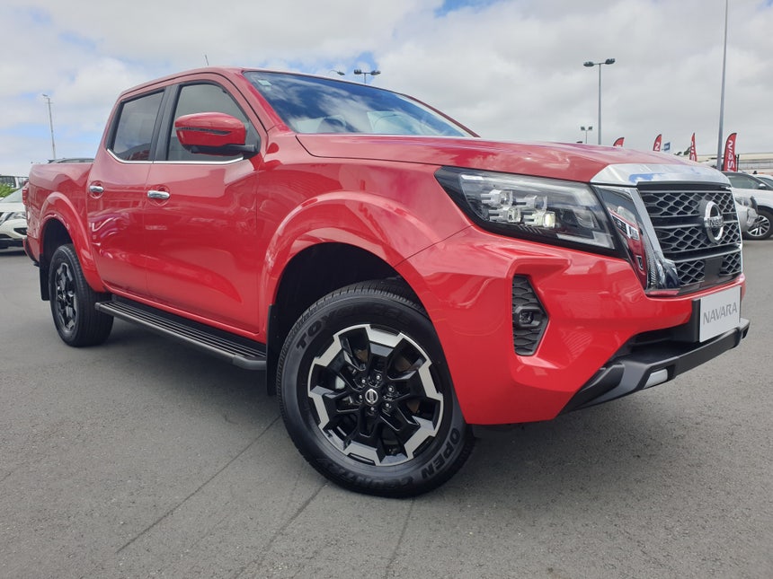 2021 Nissan Navara | ST-X 2.3D/4WD/7AT | 16488 | 1