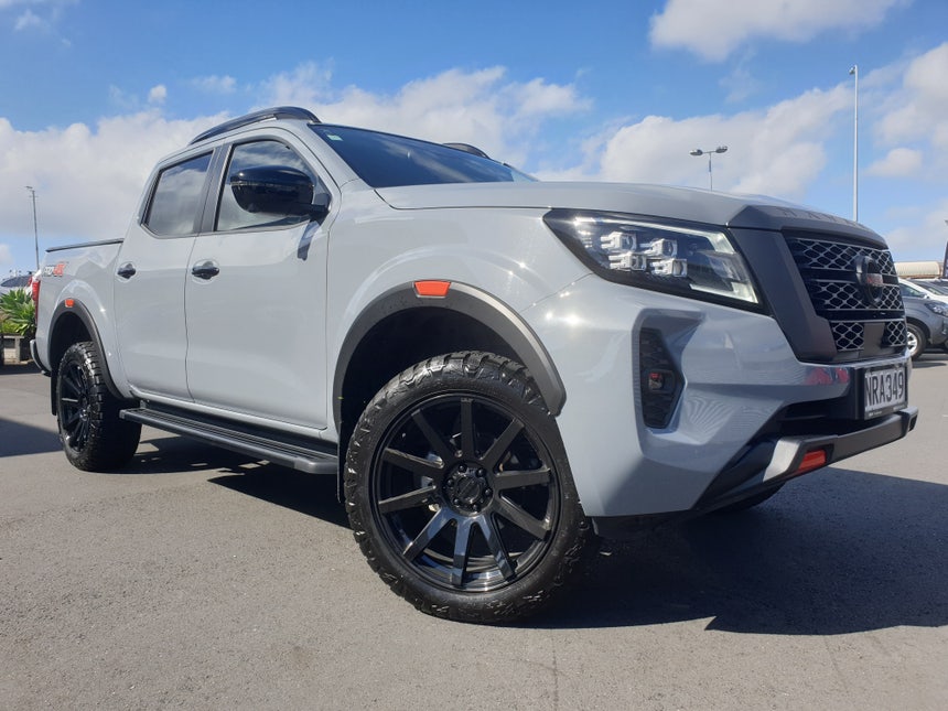 2021 Nissan Navara | PRO-4X 2.3D/4WD/7AT | 17172 | 1