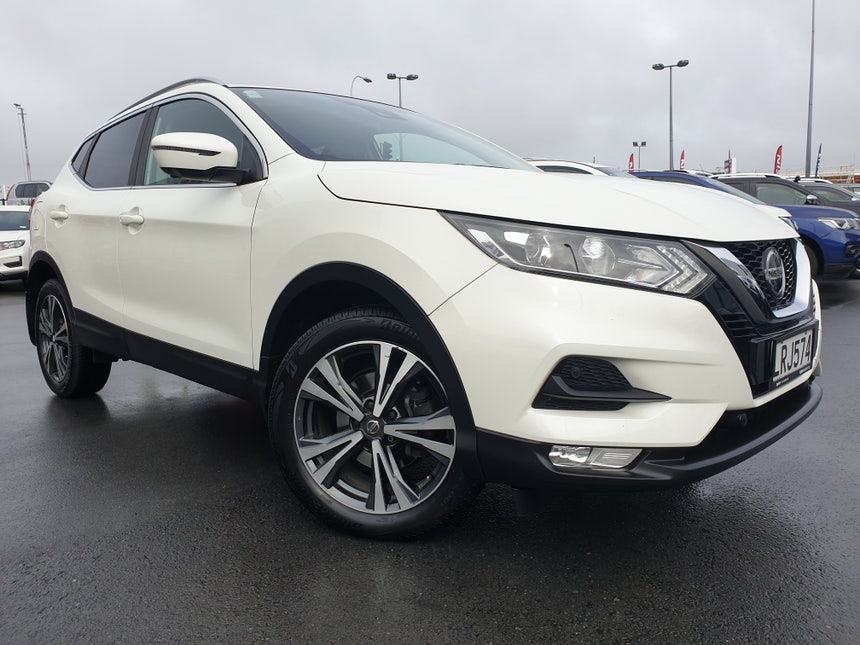 2018 Nissan Qashqai | ST-L 2.0P/CVT | 18693 | 1