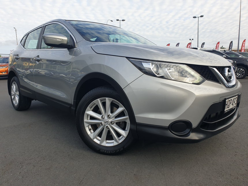 2014 Nissan Qashqai | ST 2.0P/1CVT/HA/5DR | 18715 | 1
