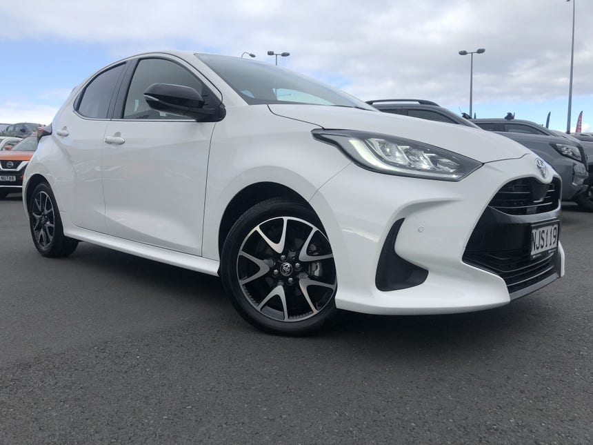 2021 Toyota Yaris | ZR 1.5P/10CVT | 19122 | 1