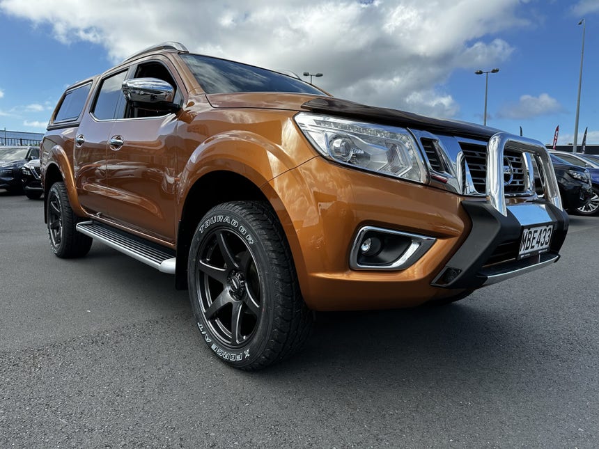 2019 Nissan Navara | ST-X 2.3D/4WD/7AM/UT | 19633 | 1