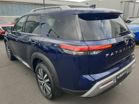 2025 Nissan Pathfinder | Ti-L, 4WD, 7 SEATER | 19705 | 7