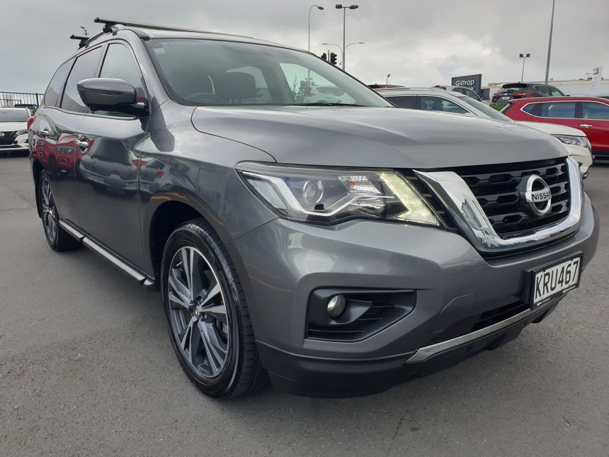2017 Nissan Pathfinder | TI 3.5P/4WD/CVT | 13591 | 1