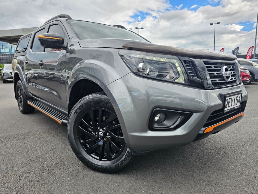 2020 Nissan Navara | ST-X 2.3D/7AM | 22162 | 1