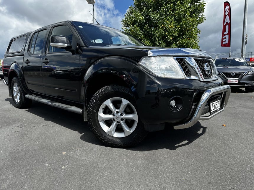 2014 Nissan Navara | D/C 2.5D 4WD ST-X AT | 22857 | 1