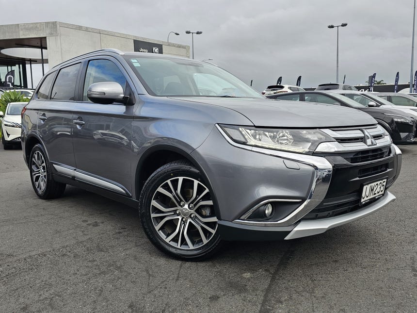 2015 Mitsubishi Outlander | XLS 2.4P/4WD | 27573 | 1