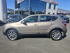 2011 Nissan Qashqai | 2.0 TI  | 28124 | 4