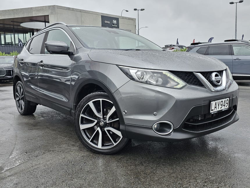 2017 Nissan Qashqai | TI 2.0P | 28959 | 1