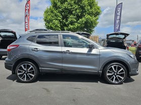 2017 Nissan Qashqai | ST-L 2.0P | 29572 | 5