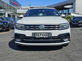 2017 Volkswagen Tiguan | TSI R-LINE 4MOTION 2 - BLACK EDITION! | 28725 | 2