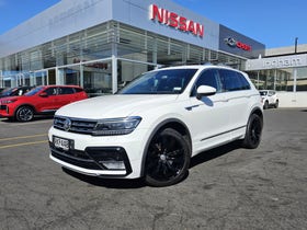2017 Volkswagen Tiguan | TSI R-LINE 4MOTION 2 - BLACK EDITION! | 28725 | 4