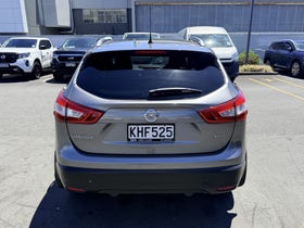 2017 Nissan Qashqai | ST-L 2.0P | 29000 | 7