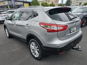 2014 Nissan Qashqai | ST-L 2.0P | 29835 | 7