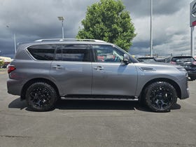 2021 Nissan Patrol | TI-L 5.6P/4WD | 30142 | 5