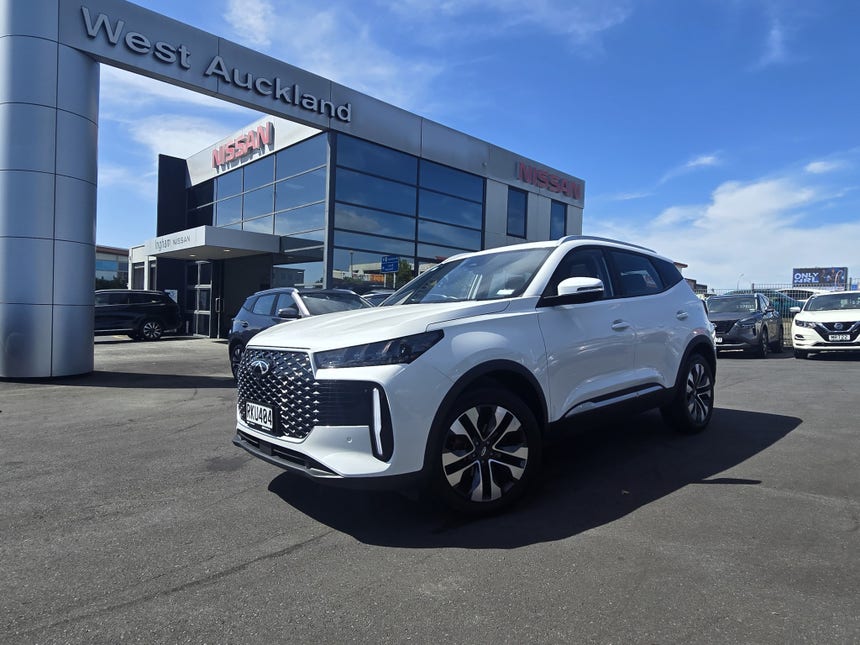 2025 Chery Tiggo 4 | ULTIMATE 1.5PT/CVT | 30453 | 1