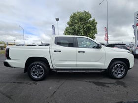 2026 Nissan Navara | ST-X 4WD AUTO | 30691 | 6