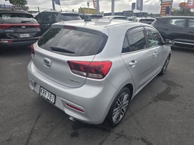 2017 Kia Rio | LTD 1.4P/4AT | 30840 | 6