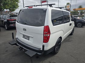 2020 Hyundai iLoad | 2.5 CRDI AUTO | 31069 | 6