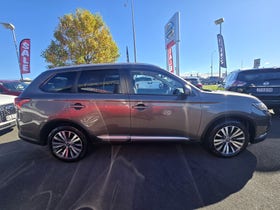 2021 Mitsubishi Outlander | LS 2.4P | 31613 | 4