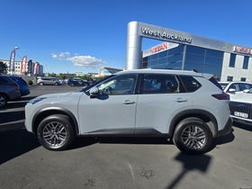 2026 Nissan X-Trail | ST 2.5 PETROL 2WD | 31698 | 7