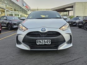 2020 Toyota Yaris | HYBRID | 32014 | 2