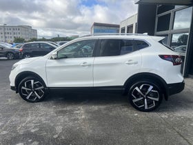 2020 Nissan Qashqai | TI 2.0P/CVT | 32355 | 3