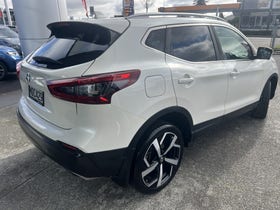 2020 Nissan Qashqai | TI 2.0P/CVT | 32355 | 7