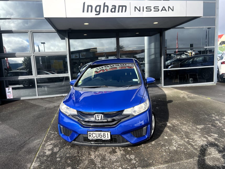 2015 Honda Fit | HYBRID | 32774 | 1