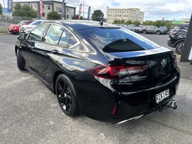 2018 Holden Commodore | RS-V 3.6PT/4WD/9AT | 32941 | 4