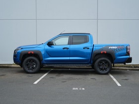 2026 Nissan Navara | PRO-4X | 33141 | 6