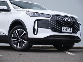 2025 Chery Tiggo 4 | ULTIMATE HEV | 33246 | 4