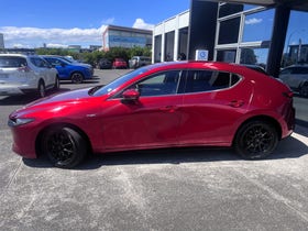 2021 Mazda MAZDA3 | E SKYACTIV X | 33581 | 3