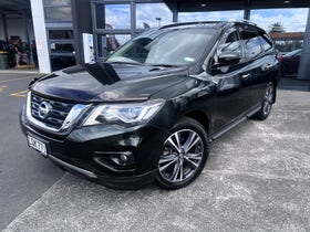 2018 Nissan Pathfinder | TI 3.5P/4WD/CVT | 33667 | 2