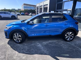 2022 Kia Stonic | LX-T 1.0PT/7AM | 33691 | 3