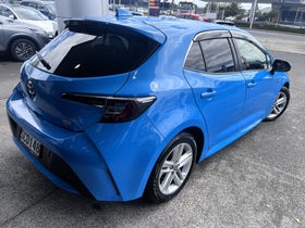 2018 Toyota Corolla | Sport G Hybrid | 33792 | 7