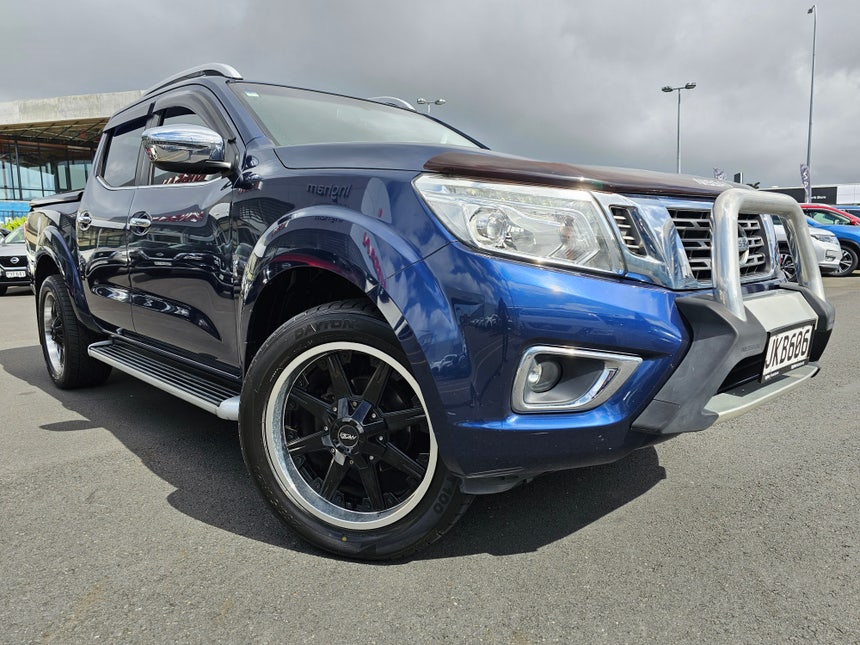 2015 Nissan Navara | ST-X 2.3D/7AM/2WD | 21767 | 1