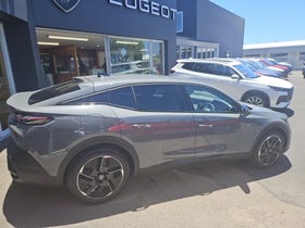 2025 Peugeot 408 | GT 1.2PMHT/6AT | 29807 | 6