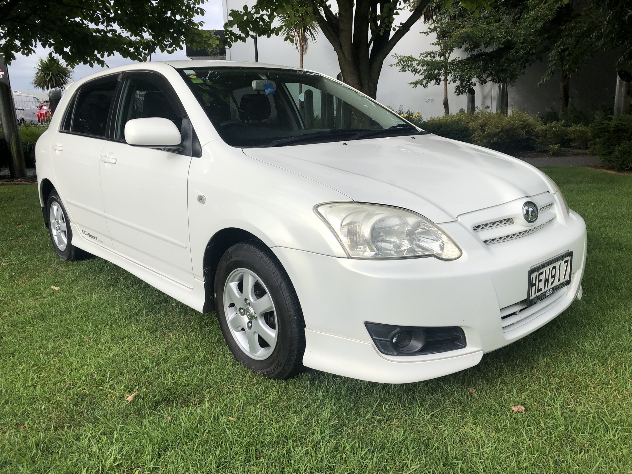 Toyota ALLEX 2004 Corolla Hatch 1.5 Petrol Auto 5 Door