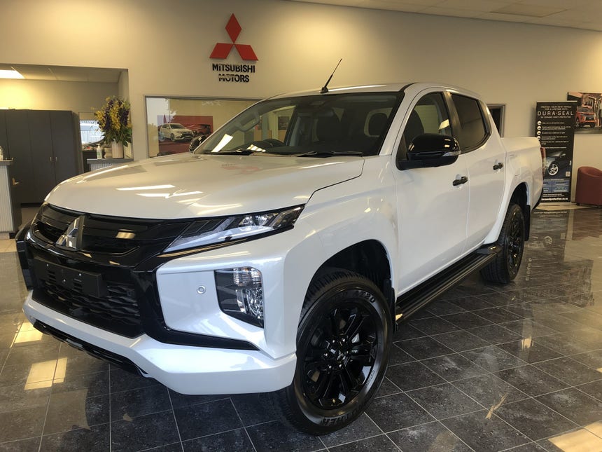 2021 Mitsubishi Triton | GLSB 4WD 6 speed Auto 2.4 diesel Turbo 4X4 | 14155 | 1