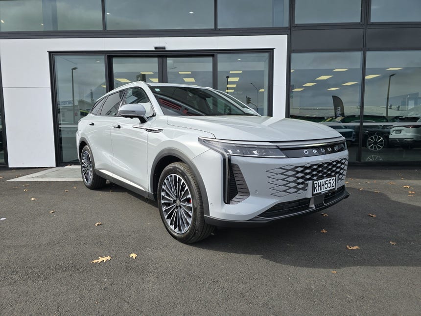 2025 Omoda 9 | PHEV/AWD/HD | 27932 | 1