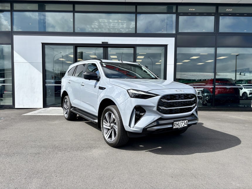 2025 Isuzu MU-X | LS-T 4WD AUTO 3.0DT | 28240 | 1