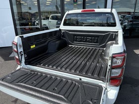 2025 Isuzu D-MAX | LS DOUBLE CAB 4WD | 28845 | 2