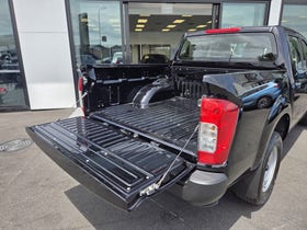 2026 Nissan Navara | SL 2.3D/4WD/7AT | 29673 | 5