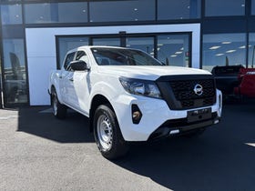 2025 Nissan Navara | SL 2.3D/4WD/7AT | 30579 | 2