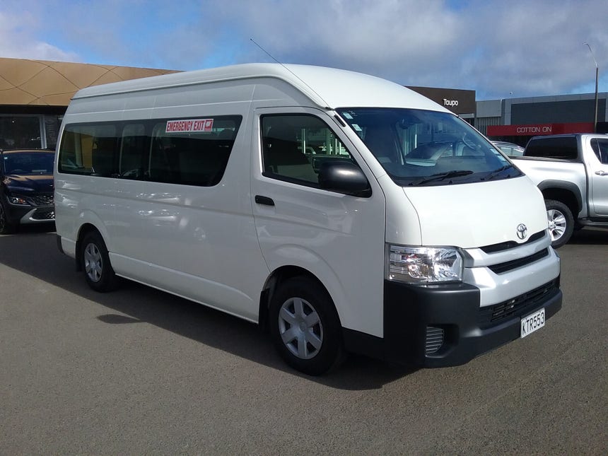 2017 Toyota Hiace | MINIBUS TD 3.0DT/4AT | 15418 | 1