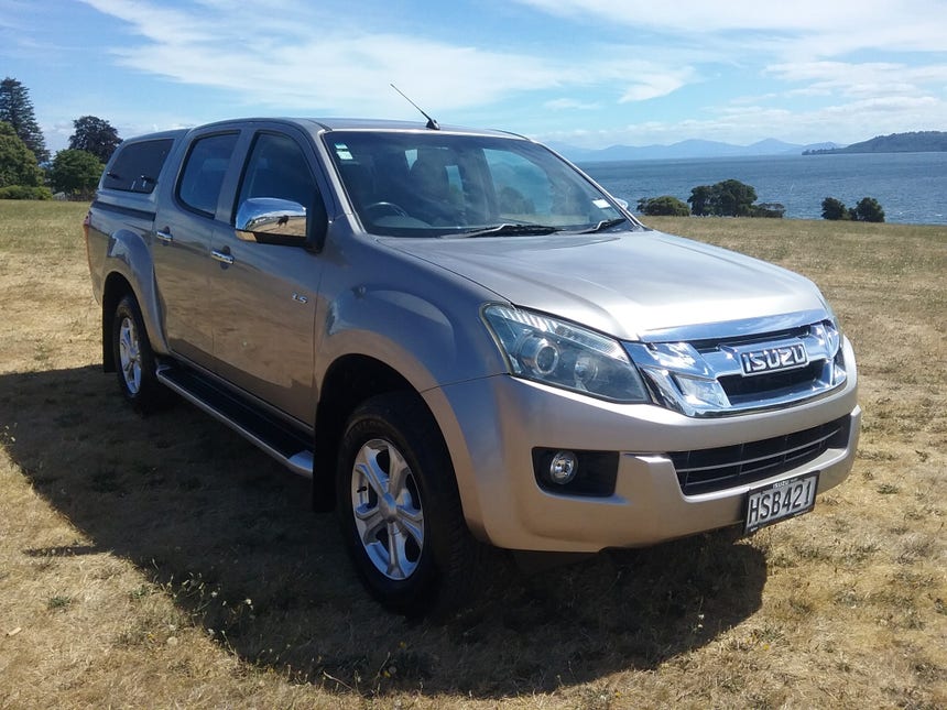 2014 Isuzu D-MAX | LS DC 3.0D/4WD/5AT/U | 15641 | 1