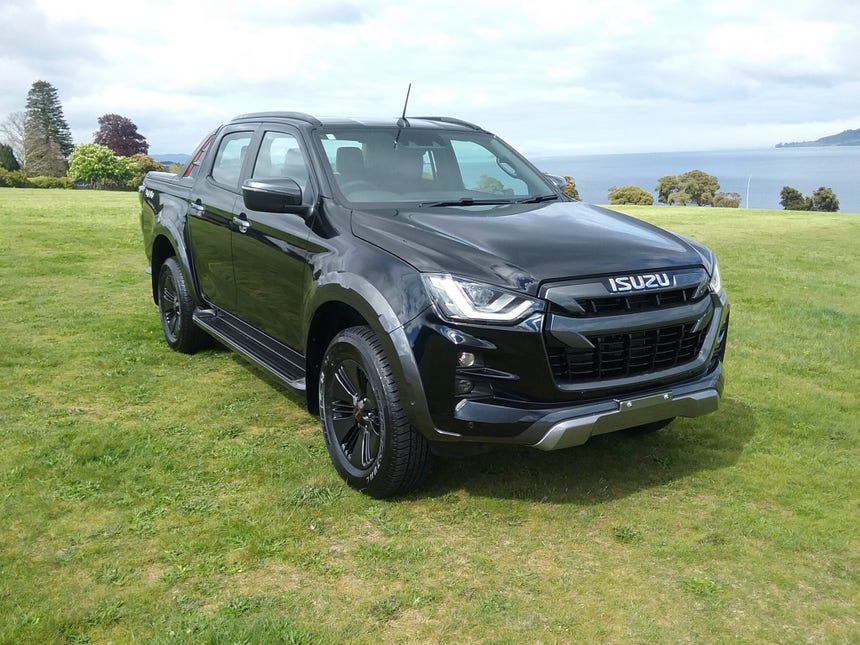 2022 Isuzu D-MAX | X-TERRAIN DOUBLE CAB | 16240 | 1