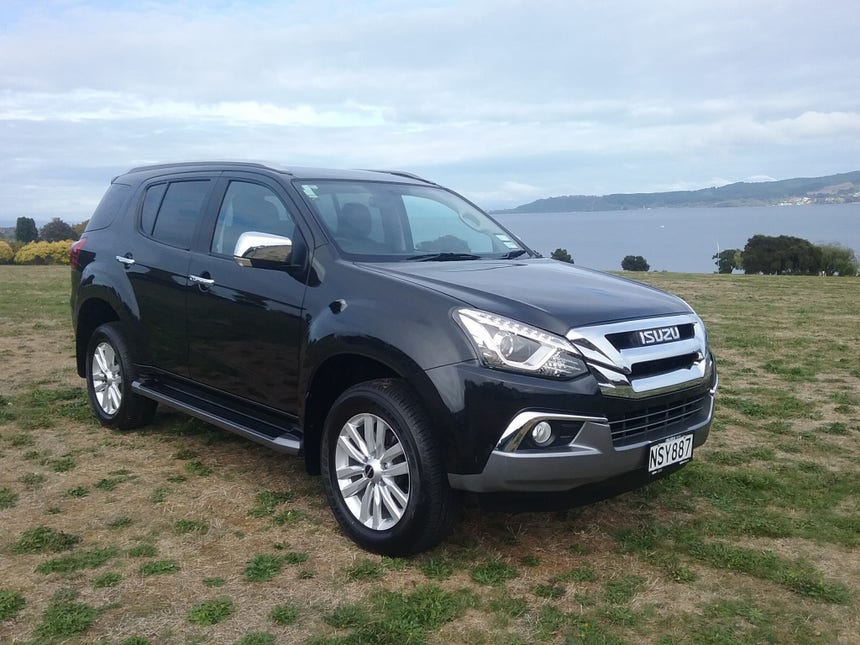 2019 Isuzu MU-X | 4WD AUTO 3.0D/4WD | 17848 | 1
