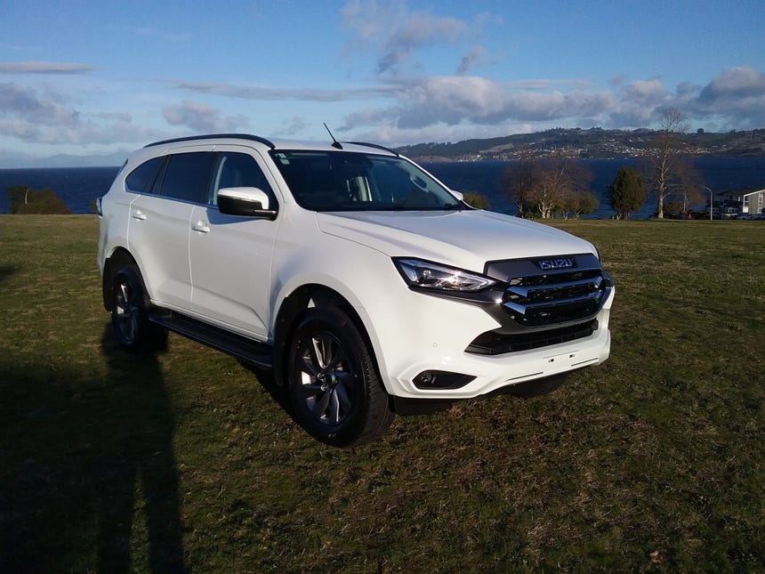 2023 Isuzu MU-X | LS-U 4WD AUTO 3.0D | 18545 | 1